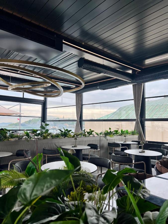 Pera Bosphorus Hotel Istanbul Exterior photo